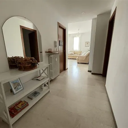 Iseolakerental - Casa Pluto Lovere Buitenkant foto