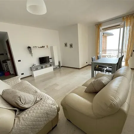 Iseolakerental - Casa Pluto Lovere Buitenkant foto