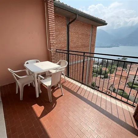 Iseolakerental - Casa Pluto Lovere Buitenkant foto