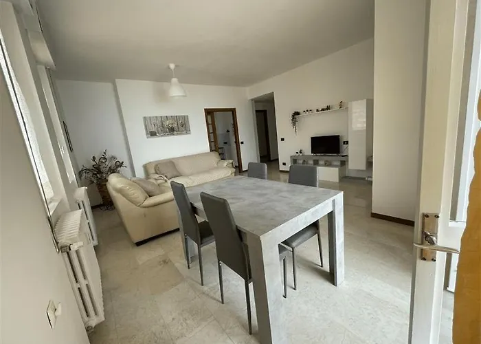 Iseolakerental - Casa Pluto